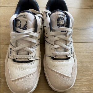 New Balance Cream and Black Women's Sneakers